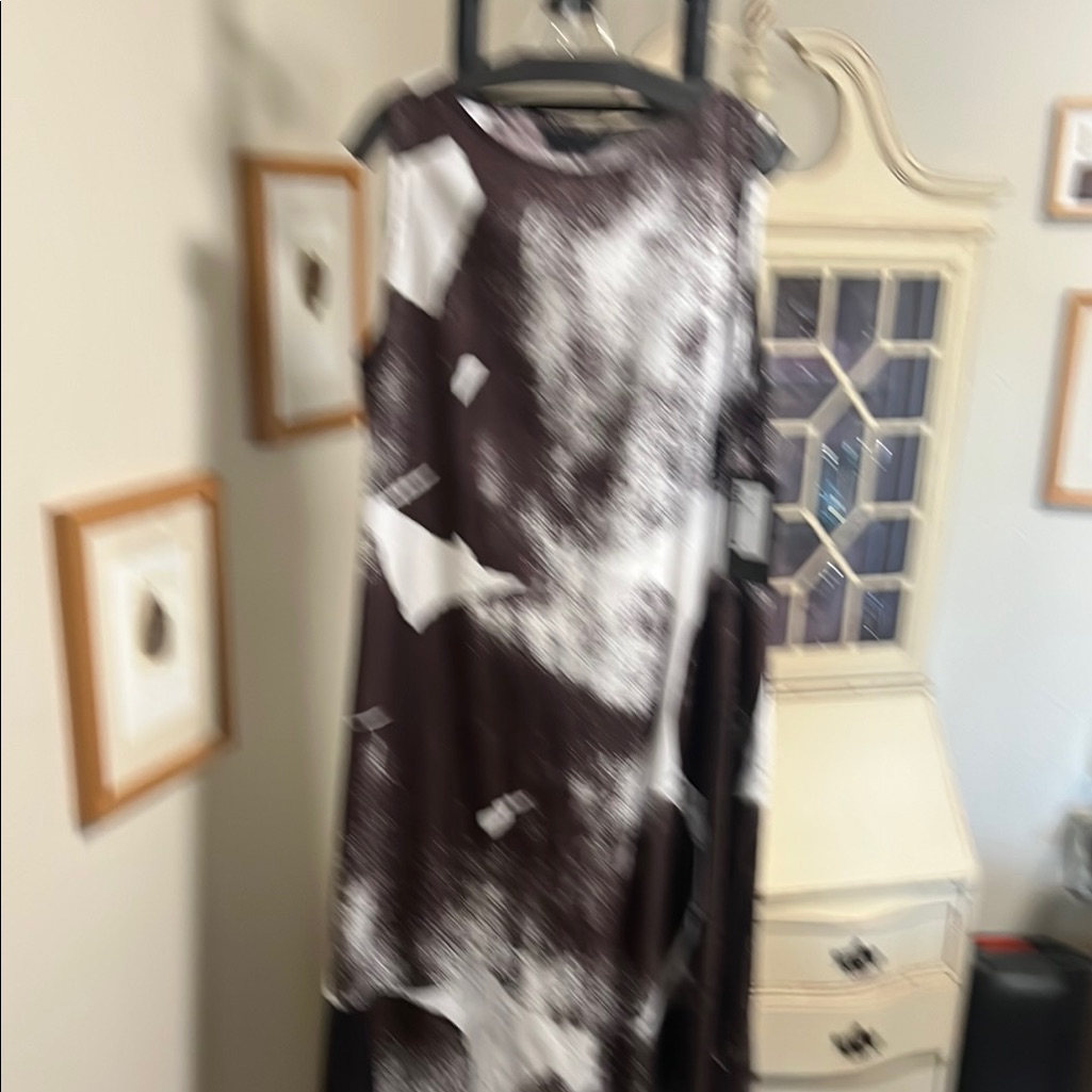 Moyuru Asymmetrical Dress In Black And White Abstract